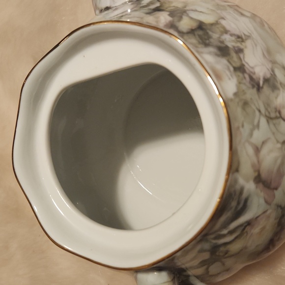 Special Place Teapot - Picture 5 of 9